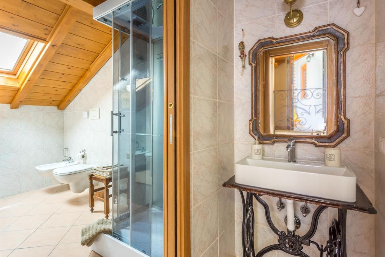 Guest House Casa Del Folletto Стреза Екстериор снимка